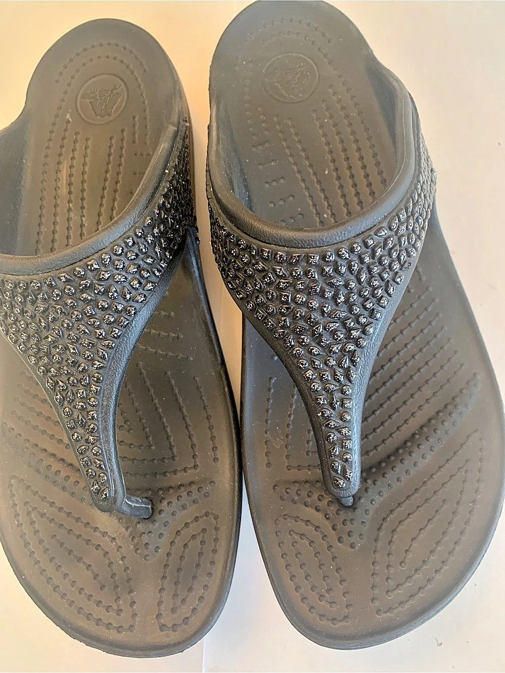 Crocs Cyprus V Studded Wedge Thong Sandal Black 11W